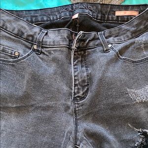 Black skinny ripped jeans